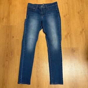 Levis 311 Shaping Skinny jeans